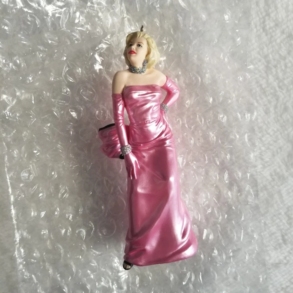 Marilyn Monroe Hallmark Keepsake Ornament with box 90s